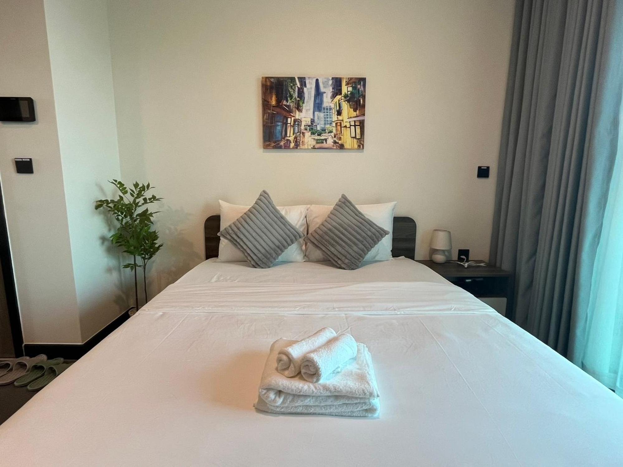 Tropical House - New Apartment At Delasol Ho Chi Minh-stad Buitenkant foto